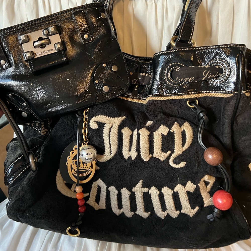 Y2K Vintage Juicy Couture Purse From Early 2000s W/ Matching Wristlet